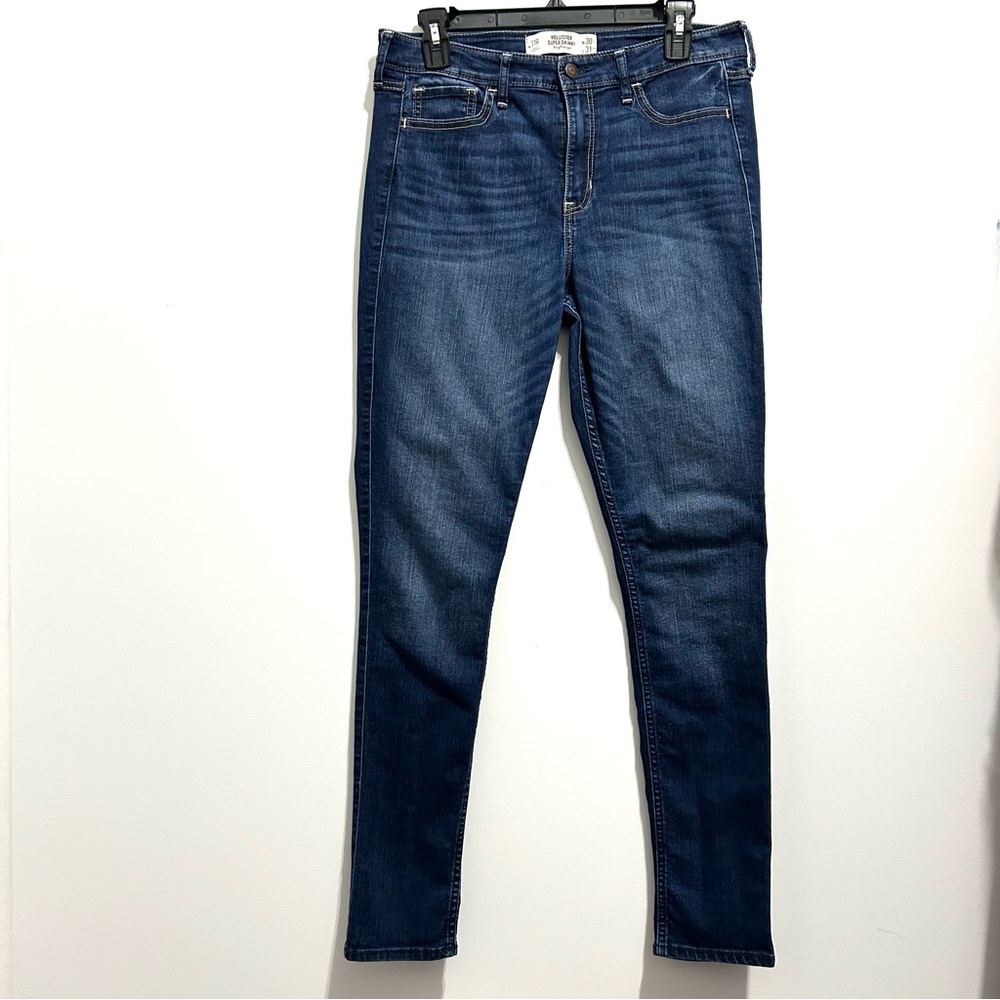 Hollister Women’s Blue Super Skinny High Rise Jeans Classic Denim Style